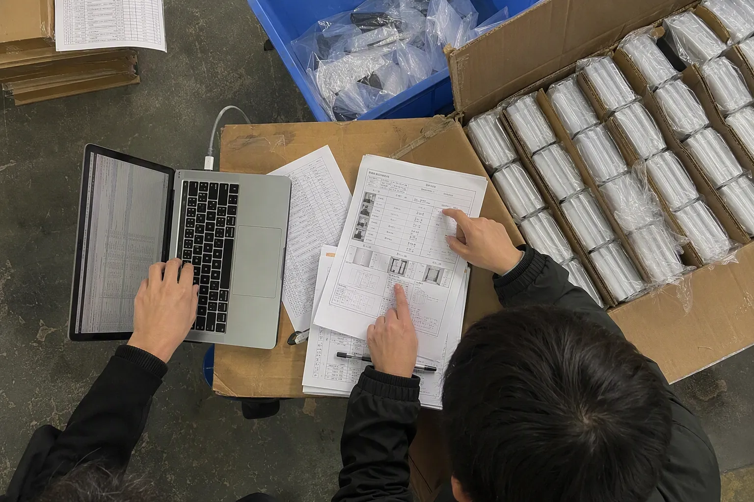 shipping (from section: Compare two shipping scenarios before approving consolidation) — Compare two shipping scenarios